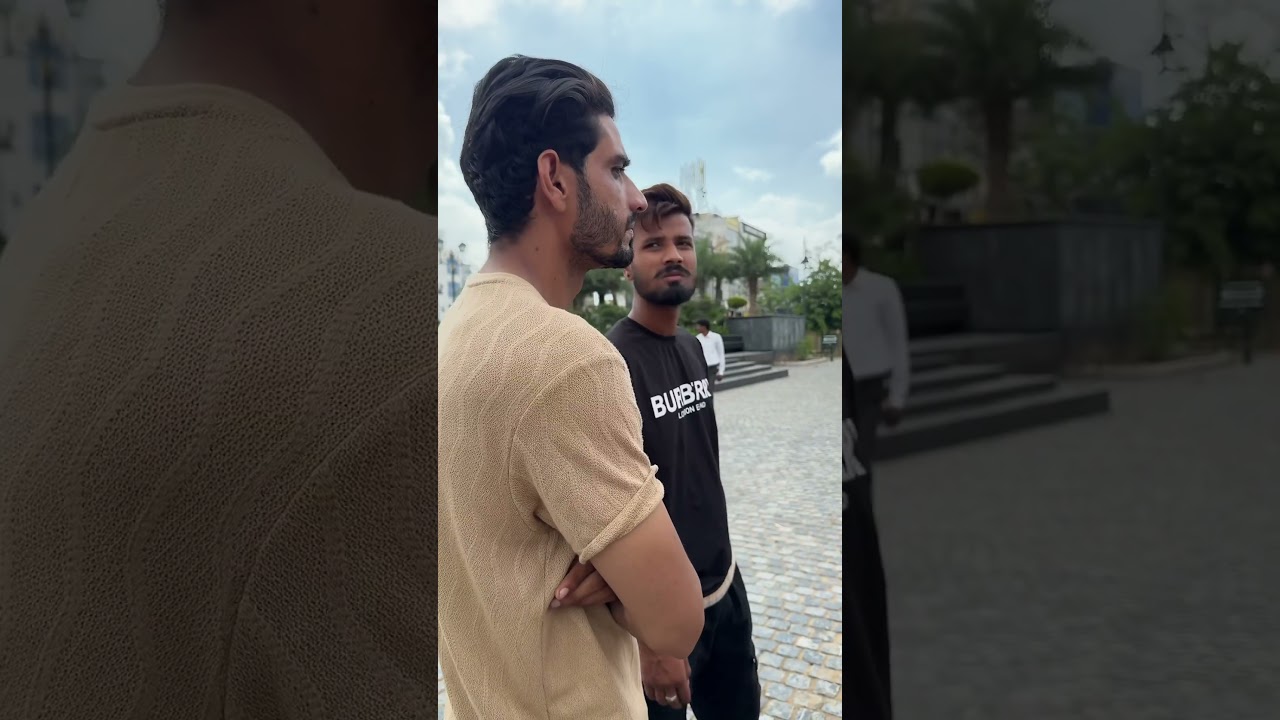 Useless person 😒🤬 