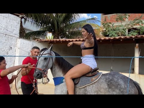 CAVALGUEI NO CAVALO 🐎