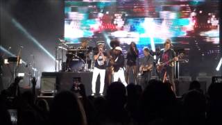 Duran Duran featuring Nile Rodgers playing Notorious at WA State Fair 9/23/15