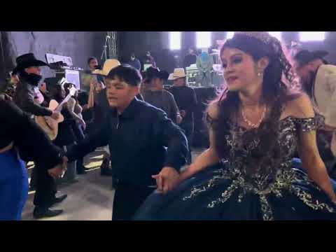 ♥️♥️ En los XV de Alondra Campa Tlalcosahua Jal Conjunto Garantía Norteña 🌹🌹🌹🌹🔥