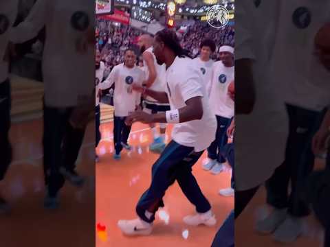 Naz Reid’s Got Moves 🕺