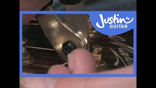 Change Acoustic Guitar Strings #2of2 (Guitar Lesson) How to play