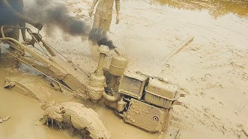 Mini Power Tiller Accident || Power Tiller Accident in Deep Mud