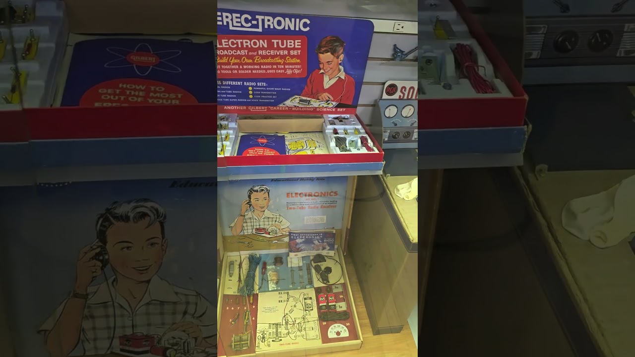 Build Your Own Radio Station - Huntington, WV - Museum of Radio & Technology (part 5 of 9)