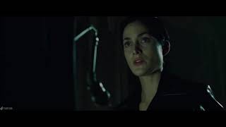 Neo Escapes From The Matrix
