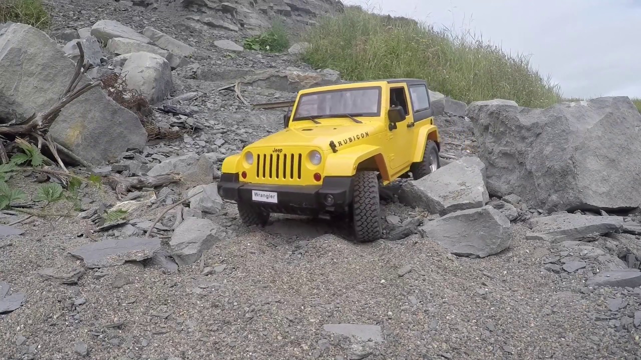 1/10 RC Jeep JK Rubicon hard body with front motor and Tamiya high-lift  axles - YouTube