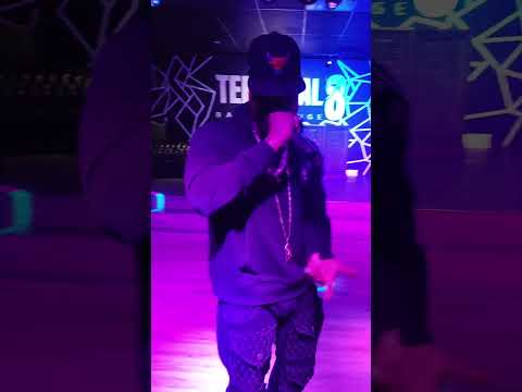 Bubsy Millions - only the best survive live performance