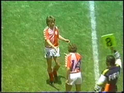 Germany v Denmark (Mexico '86) (Pt. 3)
