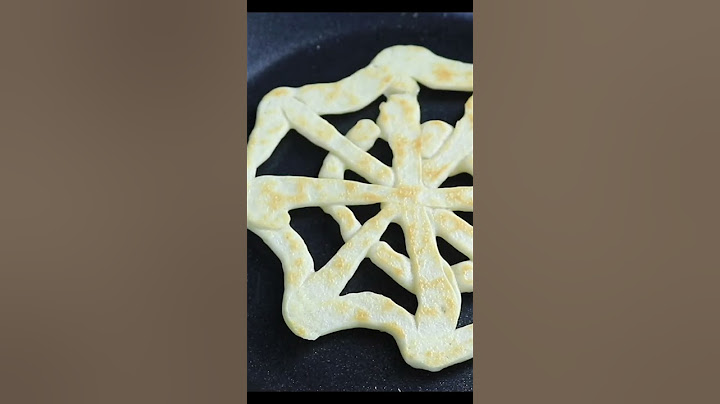 HALLOWEEN RECIPES ☠️ LET'S TEST IT - Caro Trippar