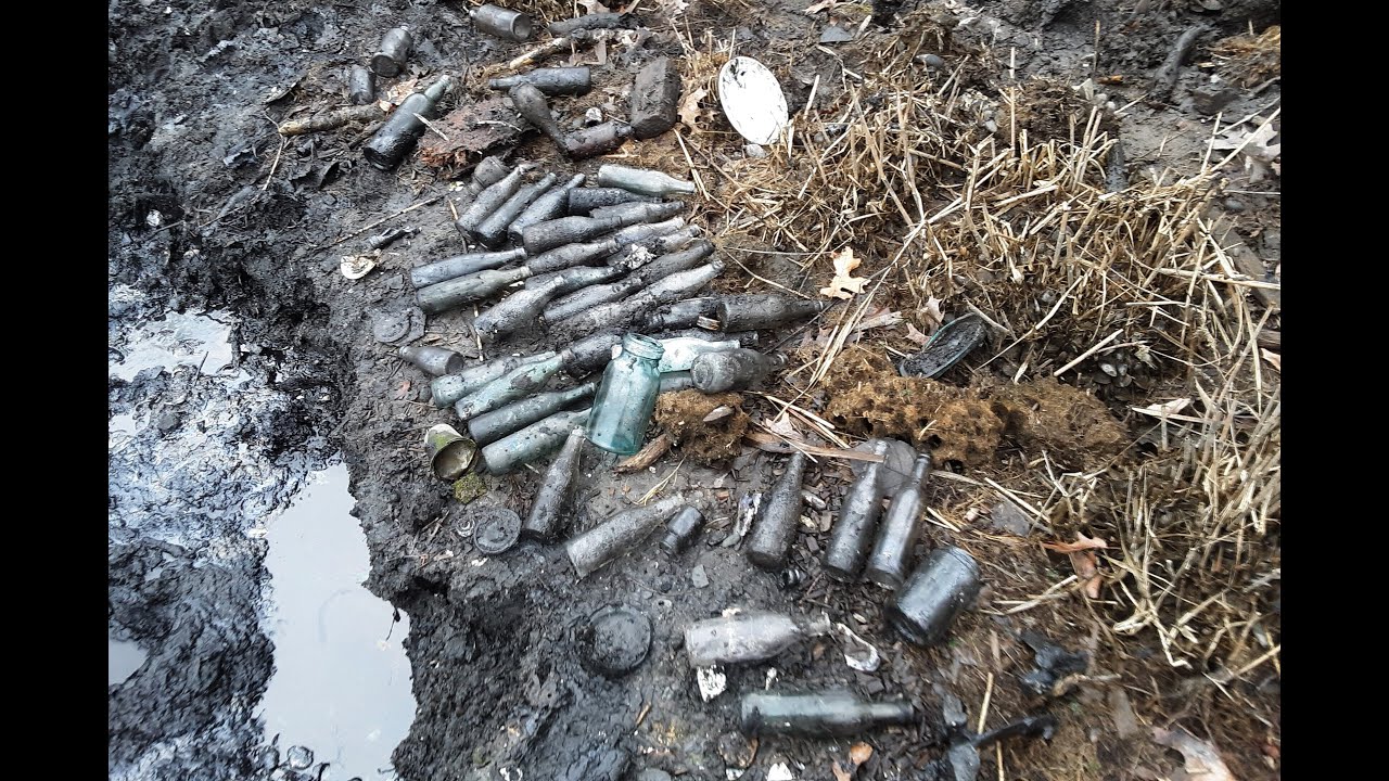 Джекпот из бутылок из-под газировки! Сотни старинных бутылок, найденных при раскопках в солончаке.