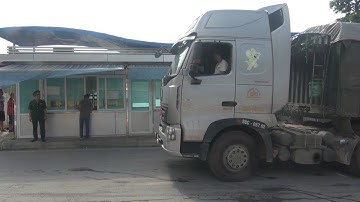 Hàng hóa tại Cửa khẩu quốc tế Hữu Nghị lưu thông bình thường