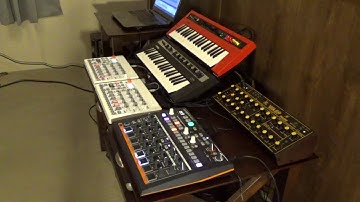 Yamaha Reface CP & YC - Elektron Model:Samples x2 - Behringer Wasp - Arturia Drumbrute Impact