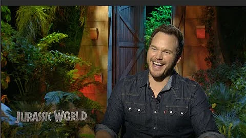 JURASSIC WORLD interviews - Chris Pratt, Bryce Dal...