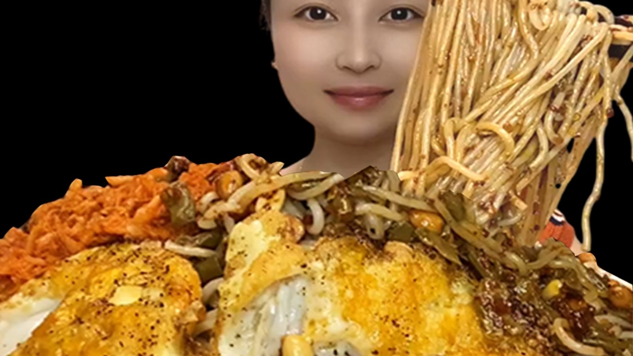Eating rice noodle MUKBANG ASMR
