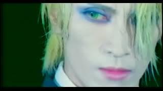 LAREINE - GRAND PAIN [English subtitles / lyrics] MV