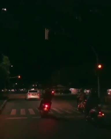 Mentahan/Polosan Video Perjalanan Pemandangan Malam