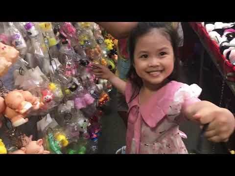 Video P3: Chợ đêm Biên Hùng BH/ su thỏ mua móc chìa khoá... - youtube