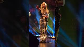 Download Lagu Pixy's Sua bias wrecking me. Phoenix 2023 #pixy #shorts MP3