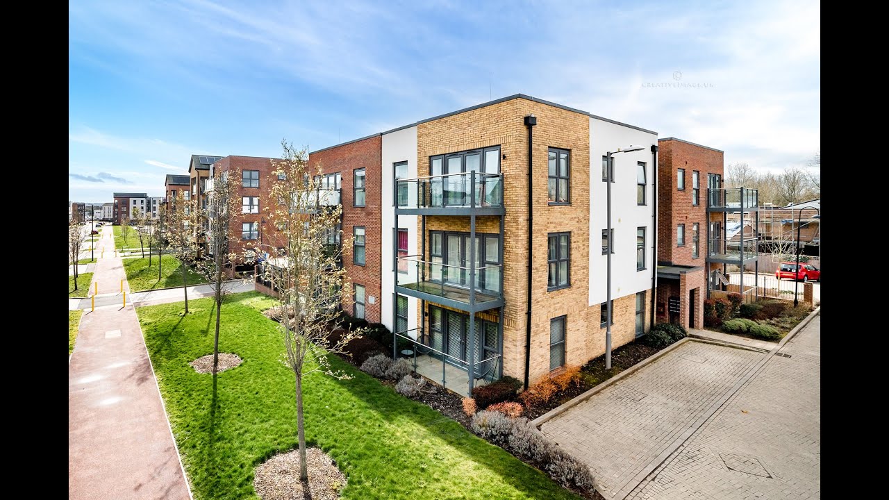 For Sale 2 Bedroom Flat, Oakgrove, Milton Keynes Property Video