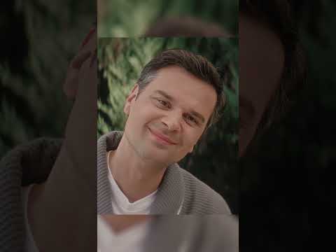 Испортила утро, не дав заняться своими делами, и он обиделся и ушел #сериал #кино #shorts