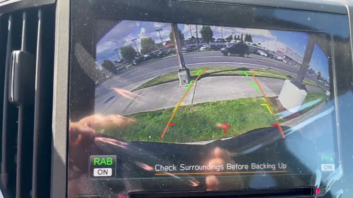 Blind Spot Detection / Rear Cross Traffic Alert