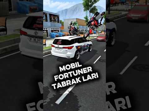 mobil fortuner tabrak lari#shorts