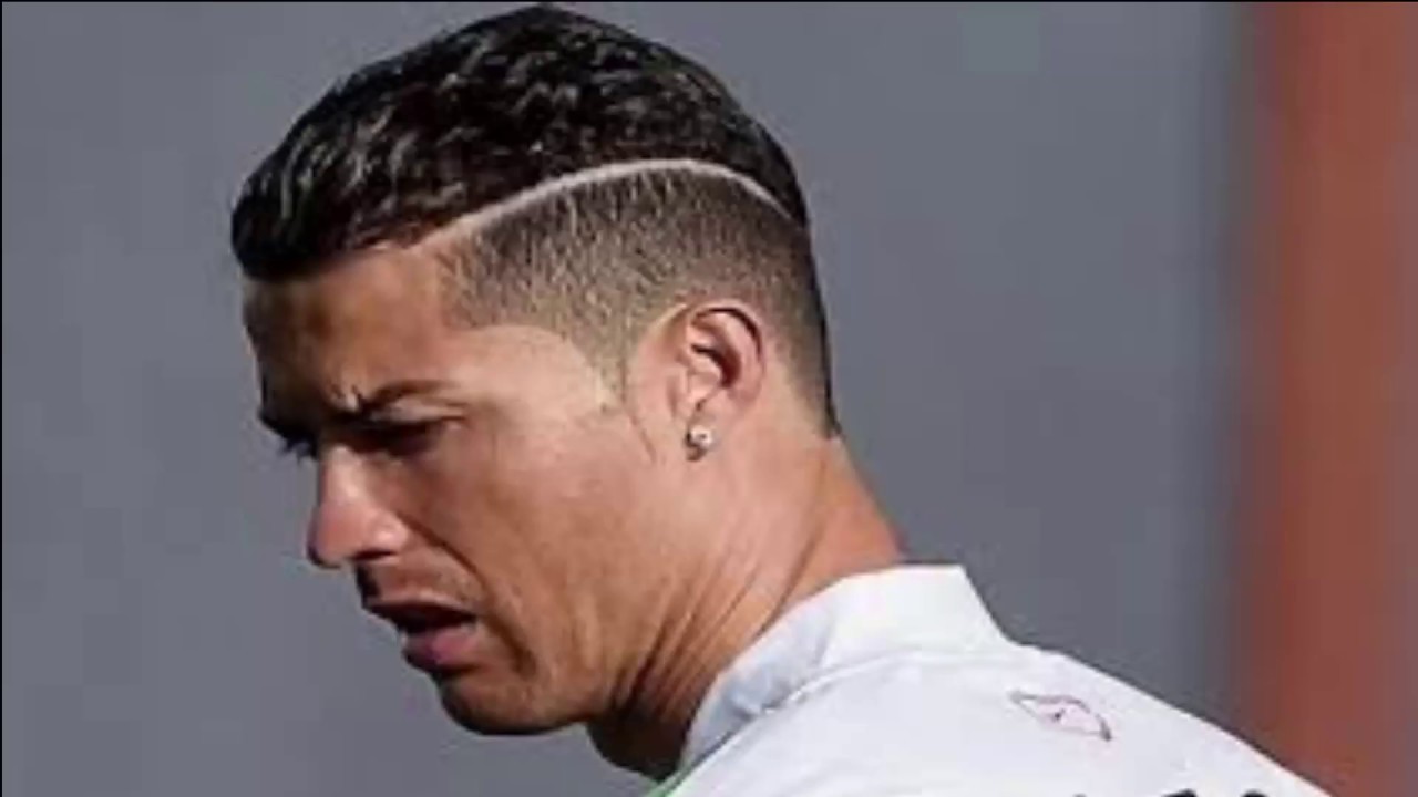 Cristiano Ronaldo Asks Online Fandom if His New Hairdo Works; Netizens Pour  in Adoration - News18