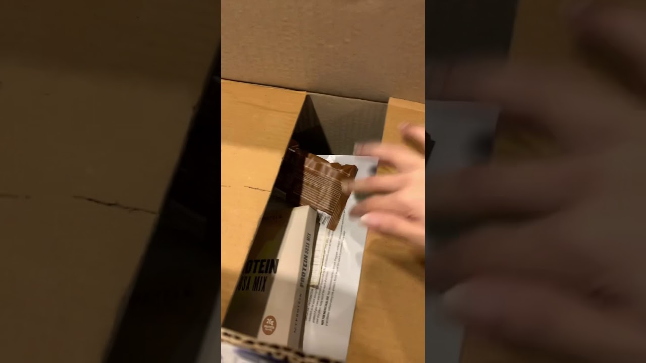 Myprotein unboxing 