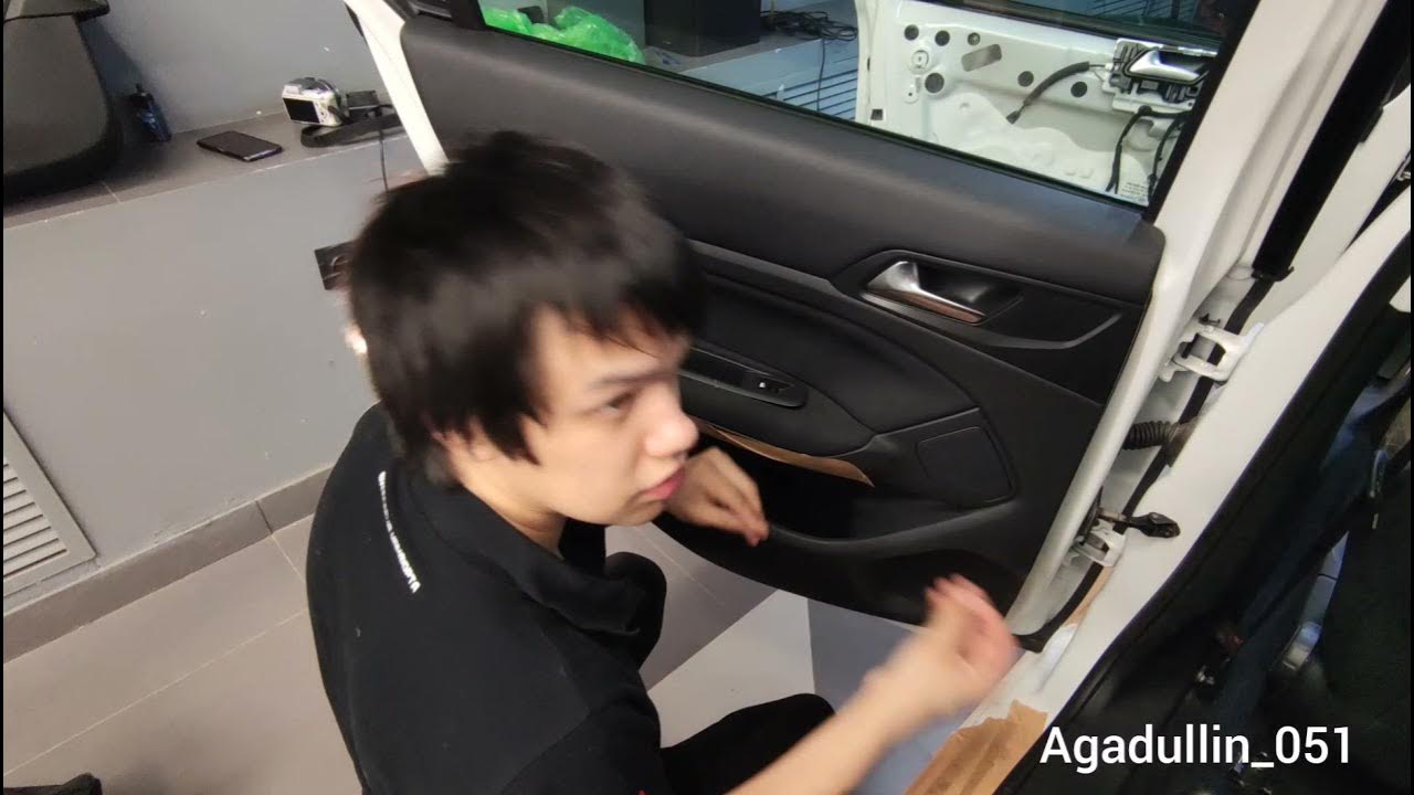 Peugeot 301disassembly door (Peugeot 301 разборка двери) part II - YouTube