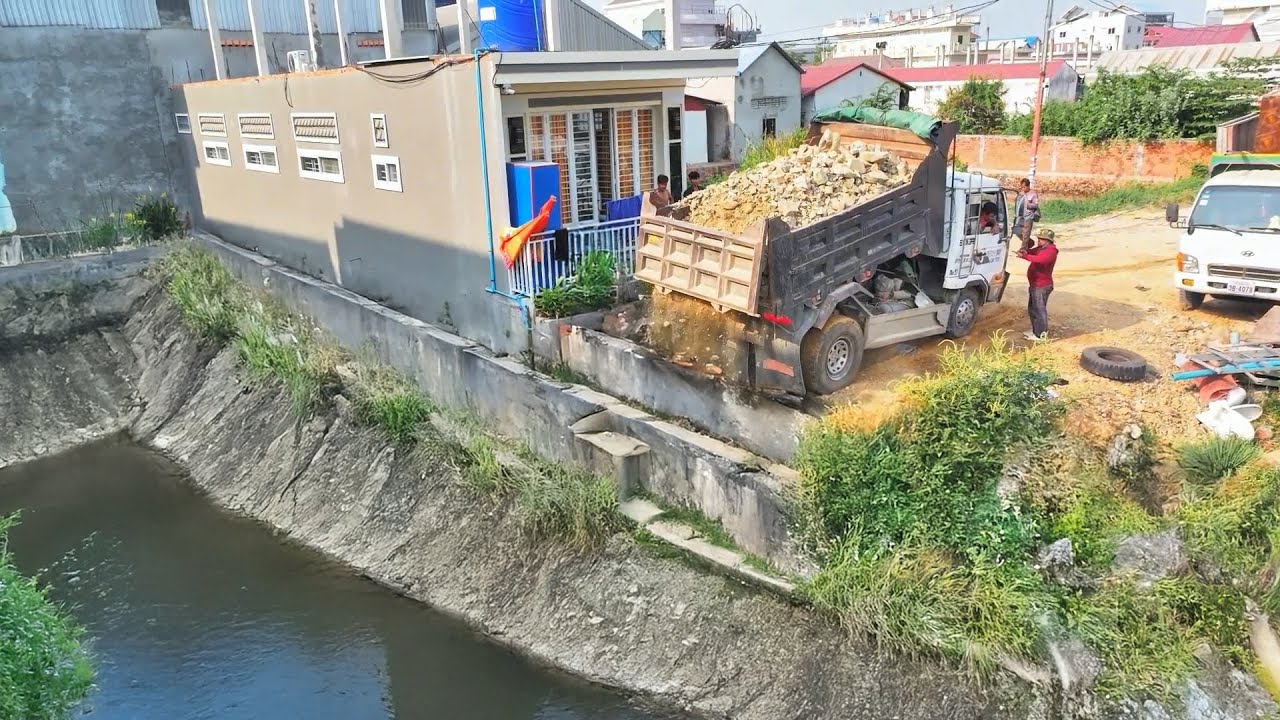 Landfill Project: Create New Land a House | Komatsu Bulldozer Pushing into a deep pit flooding!?