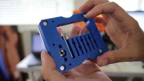 Making Custom Circuit Boards with Handibot