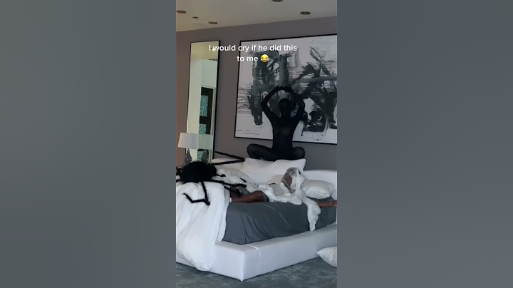 World’s largest spider prank on my husband for his reaction😂 #shorts