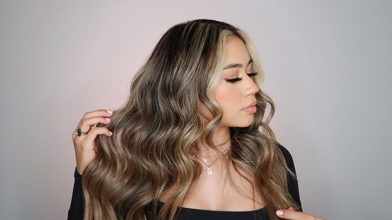 easy salon hair at home!! || how i achieve my favorite wavy hair with a curler 💇🏼‍♀️✨