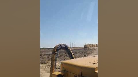 #Caterpillar 657 Scrapers PushPull