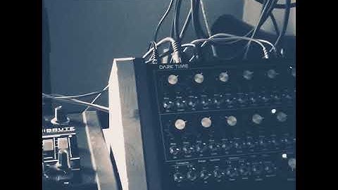 Sequencing - analog - Strange Sound with Arturia Roland Doepfer