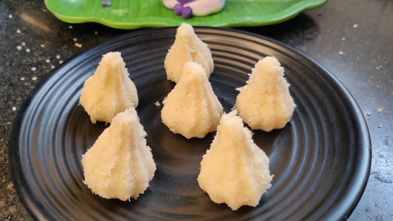 सिर्फ 5 मिनट में बनाए नारियल मोदक | Coconut Modak | Fireless Modak ...
