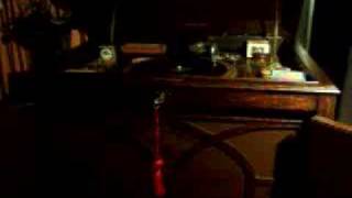 Merry Christmas Polka- ANDREWS SISTERS