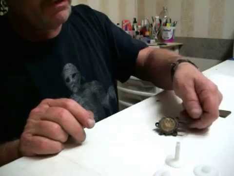 FIXING A LEAKY HAND CRANK FUEL PUMP