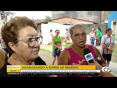 Moradores do bairro Petrópolis dormem na porta do posto de saúde para conseguir medicação - 11/08/26