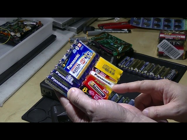I investigated the mechanism by which the battery pops out of the