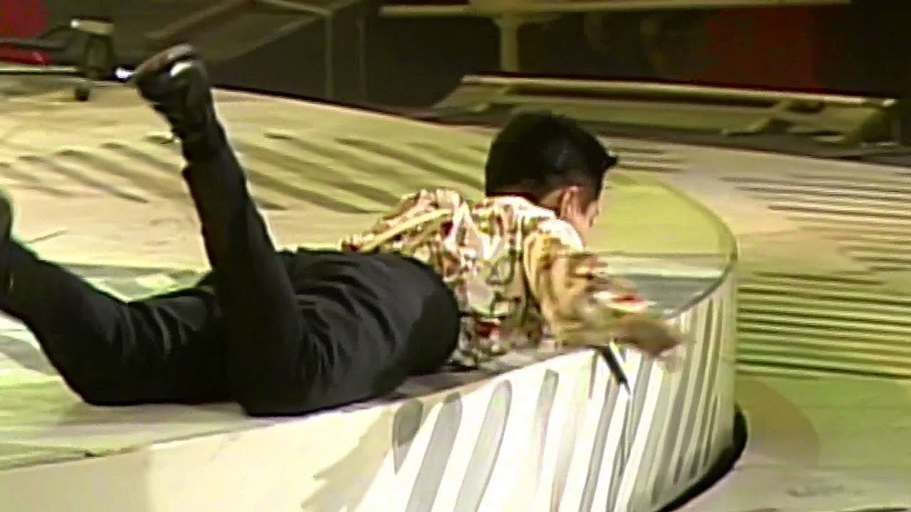 チェッカーズ LIVE1987 「BLUES OF IF」 - YouTube