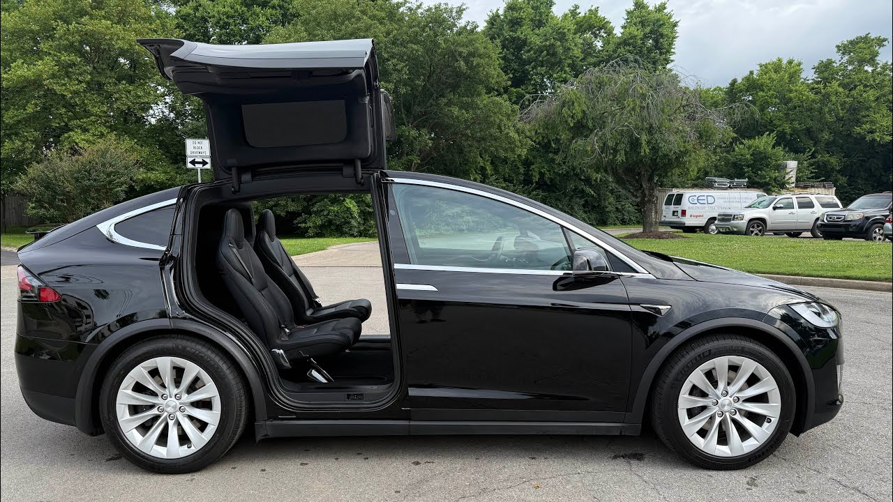 2020 Tesla Model X Long Range Plus w/ FULL SELF DRIVING and 3rd Row Seating. Walk around.