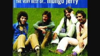 Mungo Jerry - You Don't Have To Be In The Army To Fight The War chords