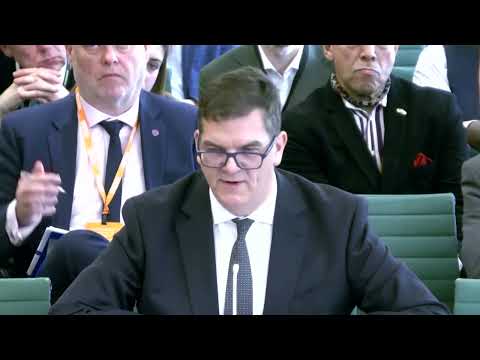 Exfuncionario británico relata presión sobre nombramiento de Mandelson como embajador en EE.UU.