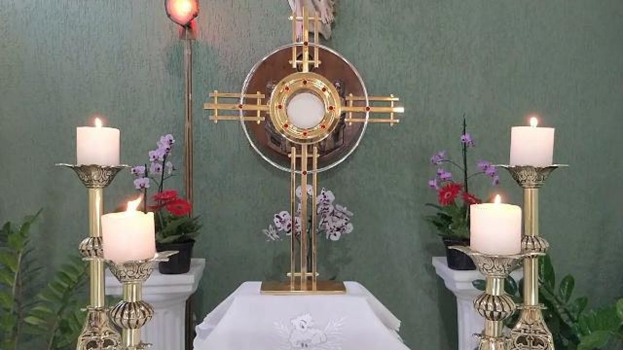 ADORAÇÃO AO SANTÍSSIMO SACRAMENTO !