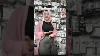 Tiktok jilbab gunung gede