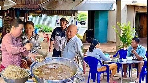 Quán quê 20k: Cháo lòng đậm chất dân dã