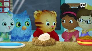 Daniel Tiger - Daniel Waits For Show And Tell Clip دانی پلنگ منتظر به دنیا آمدن چوچه است