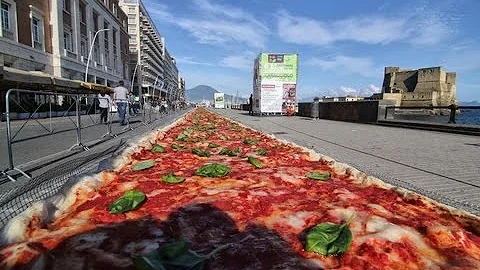 Quanto è lunga la pizza più grande del mondo?