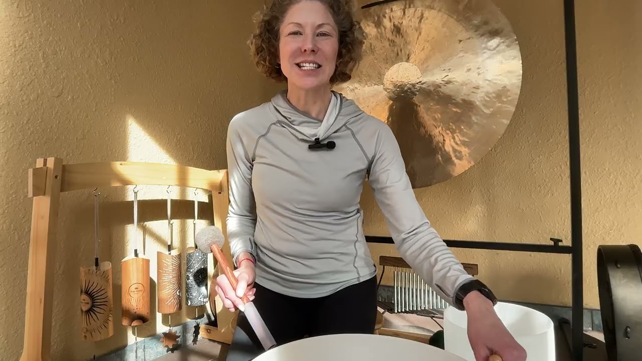 Universal Light | 10-Minute Guided Meditation & Sound Bath for Energy Shielding and Protection